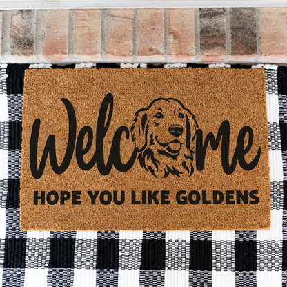 Golden retriever doormat with a golden face in the word Welcome
